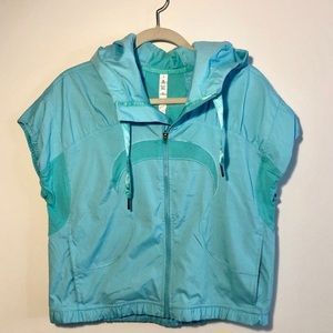 LULULEMON “RUN WITH IT” JACKET